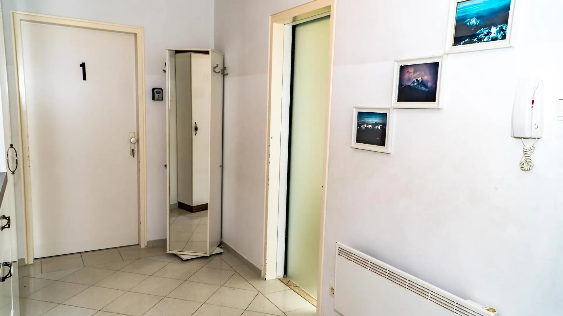 Spacious Rooms 5 Minutes To Wiener Stadthalle 民宿
